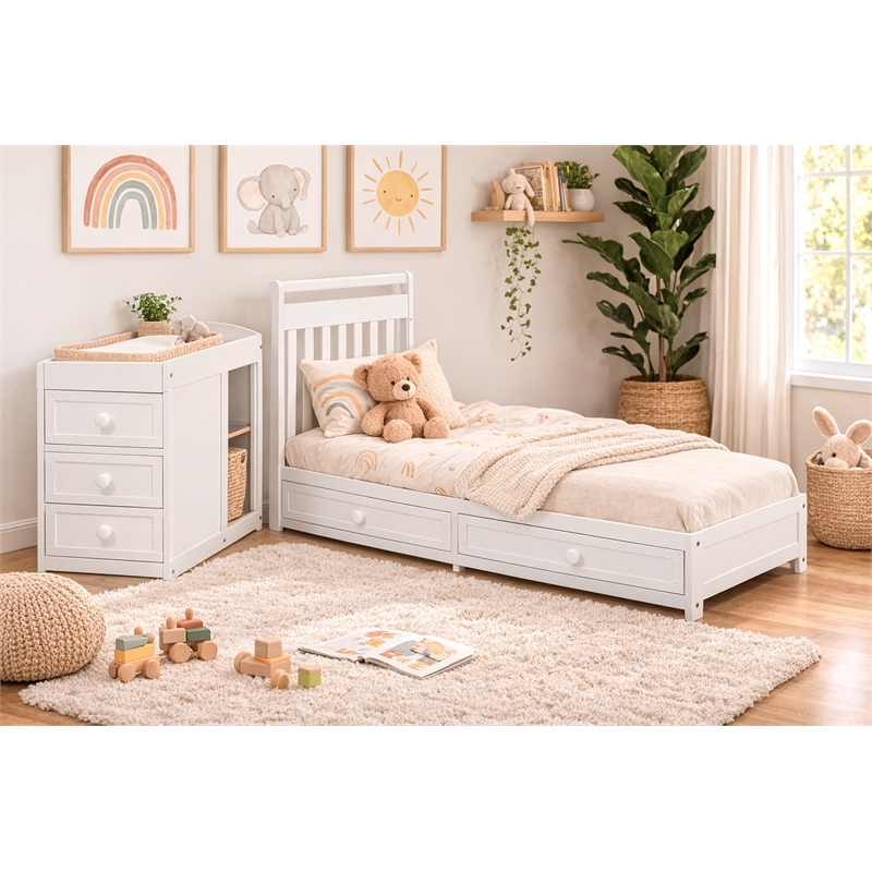 AFG Daphne 2 in 1 Convertible Crib and Changer White