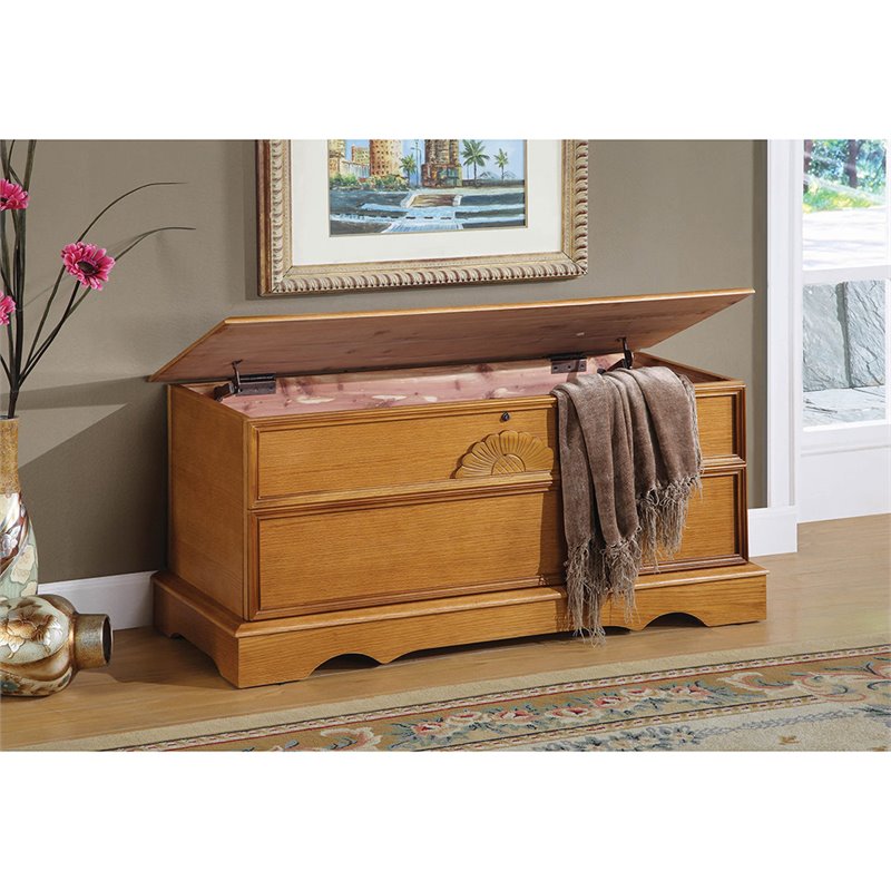 Catania Rectangular Traditional Wood Cedar Chest in Natural Honey
