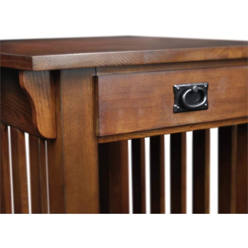 Bowery Hill Modern Wood End Table with Storage Drawer and Shelf in Oak