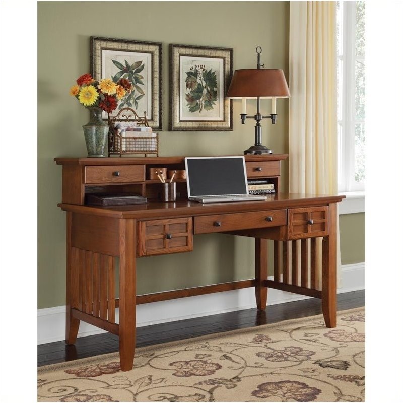 Bowery Hill Computer Desk with Hutch in Cottage Oak
