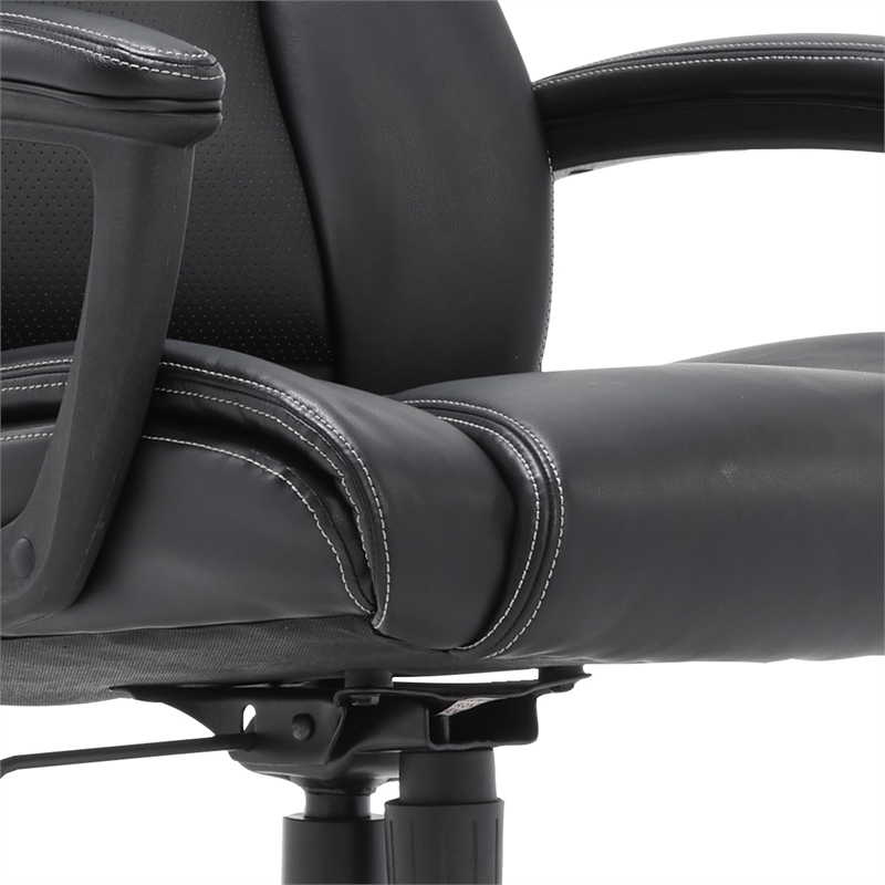 Bowery Hill Adjustable Height Modern Faux Leather Office Chair in Black