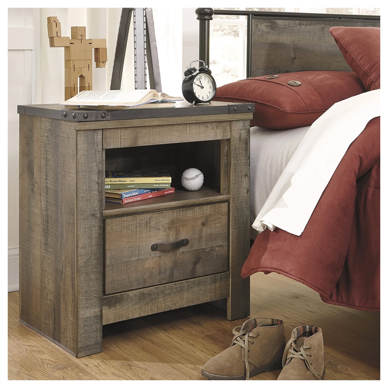Bowery Hill 1 Drawer Wood Nightstand in Brown