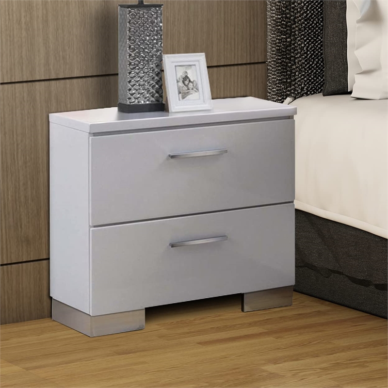 Bowery Hill 2 Drawer Nightstand in White