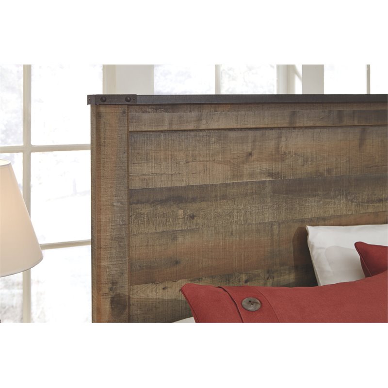 Bowery Hill Wood Mahogany Panel Bed Rectangular 64