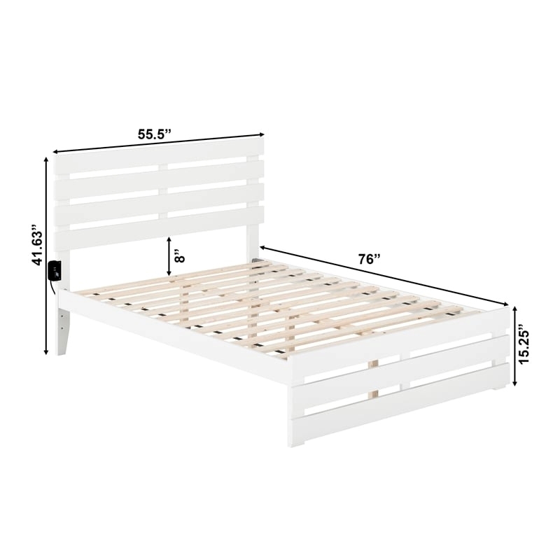 Bowery Hill Farmhouse Solid Wood Full Bed w/ Footboard with USB Charger in White