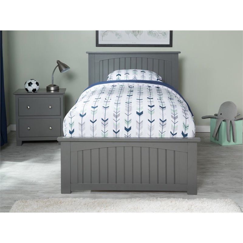 Bowery Hill Twin XL Platform Bed with Matching Footboard and TXL Trundle in Grey