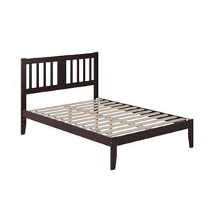 Bowery Hill Contemporary Twin Spindle Solid Wood Platform Bed in White