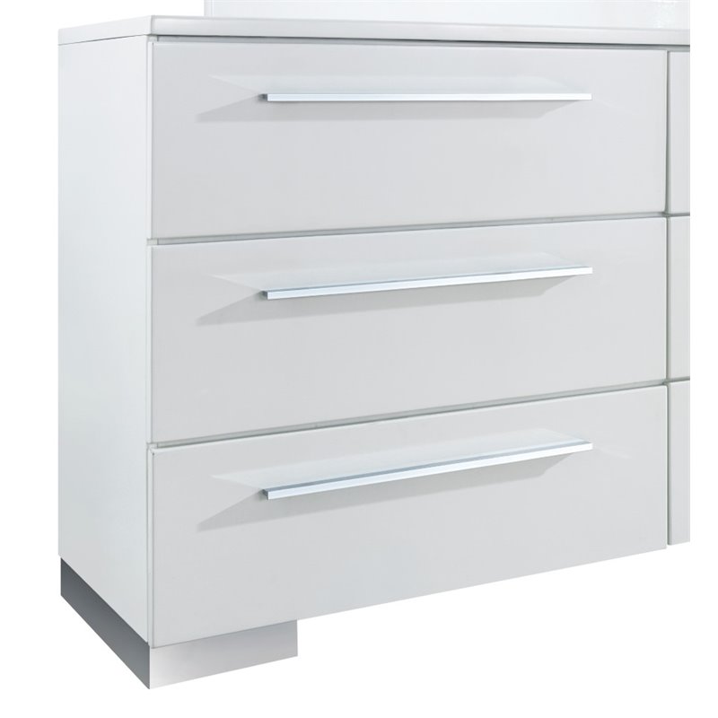Bowery Hill Solid Wood Glossy White Dresser Rectangular High-Gloss Lacquer 63