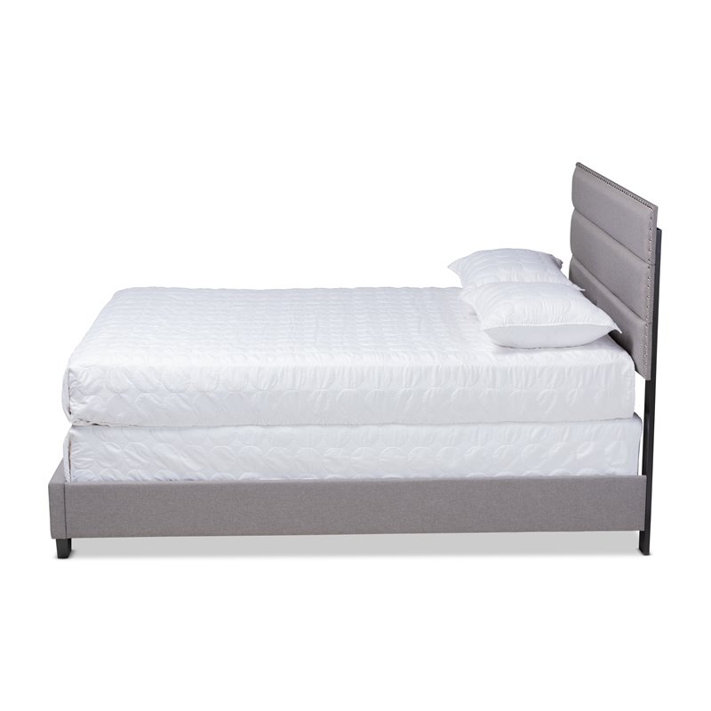 Bowery Hill Modern Fabric Upholstered Nail Head Trim Full Size Bed in Gray