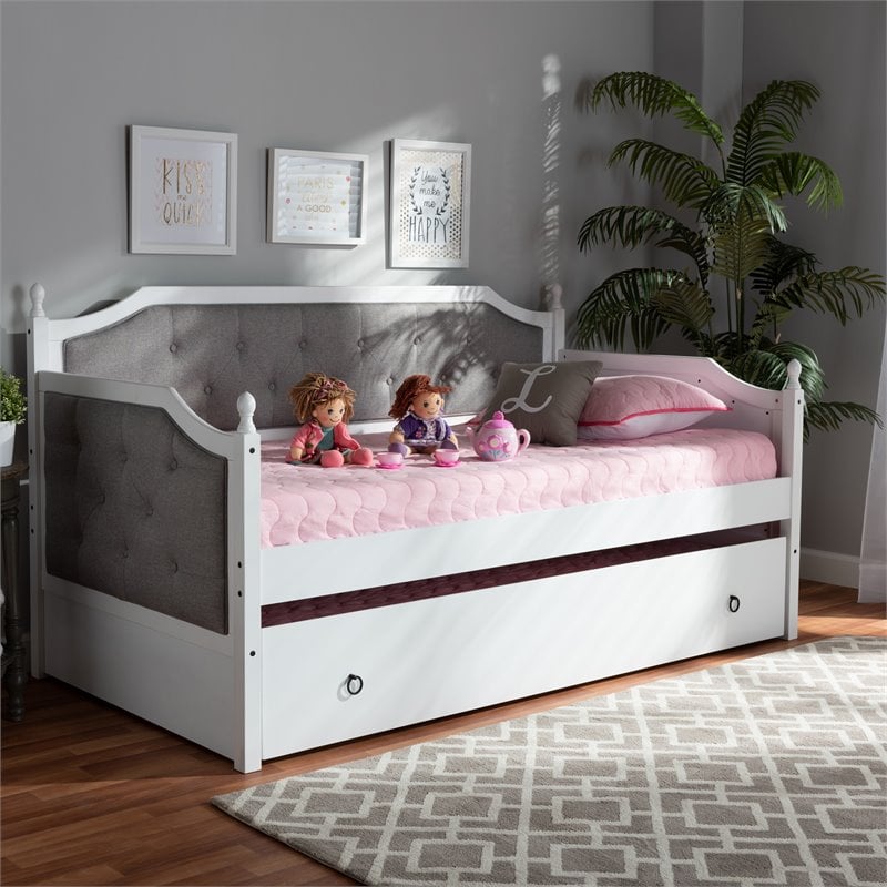 Bowery Hill Traditional Wood Twin Daybed with Trundle in White