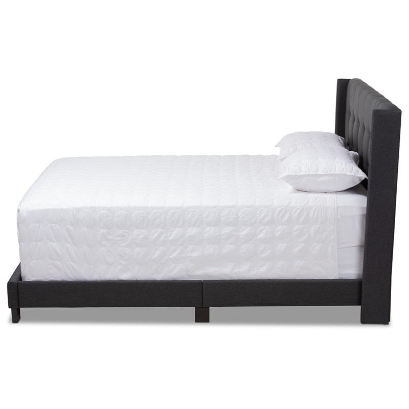 Bowery Hill Upholstered Fabric Tufted Queen Bed in Grey