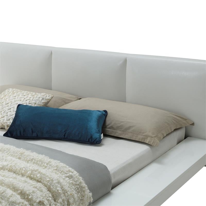 Bowery Hill Contemporary Wood King Panel Bed with Faux Leather in White