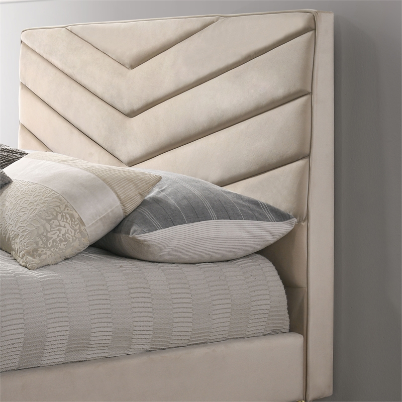 Bowery Hill Modern Fabric Upholstered Headboard King Bed in Beige