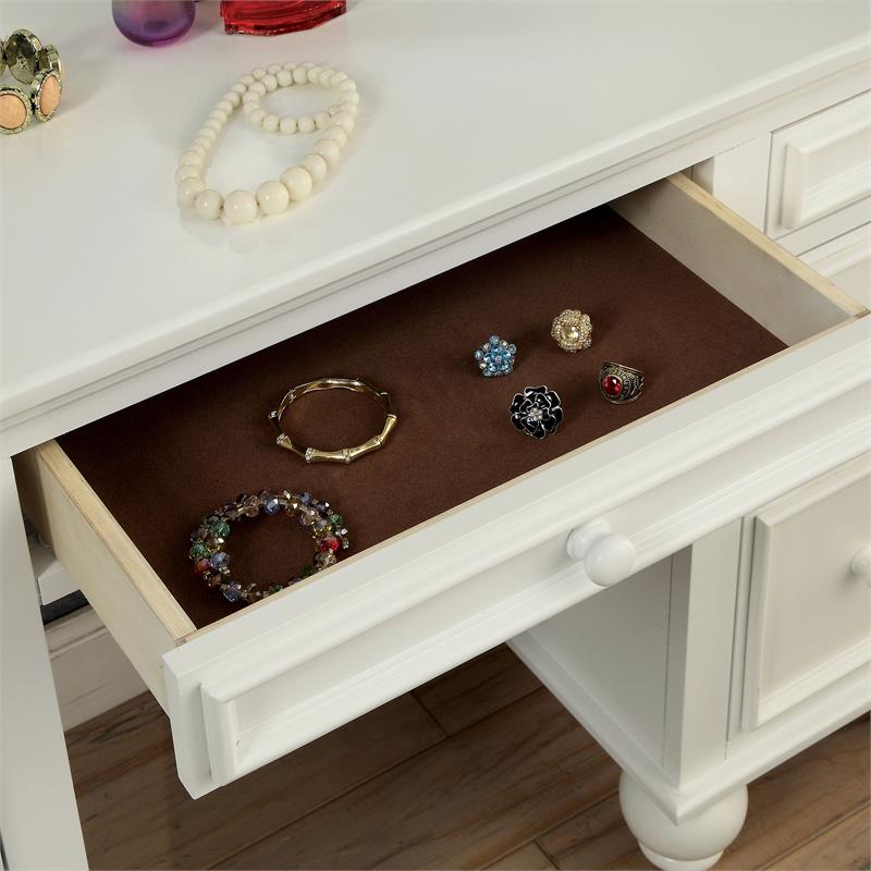Bowery Hill Contemporary Wood 3-Piece Bedroom Vanity Set in White