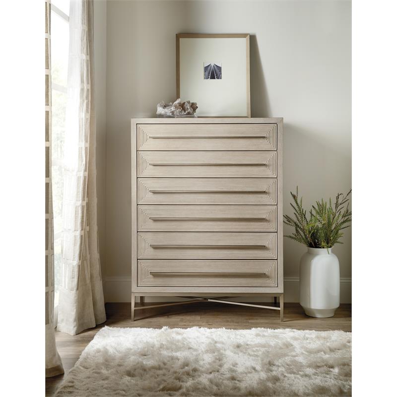 Bowery Hill Modern / Contemporary Bedroom Six-Drawer Chest in Wood