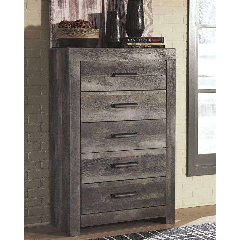 Bowery Hill Contemporary Engineered Wood 5 Drawer Chest in Gray