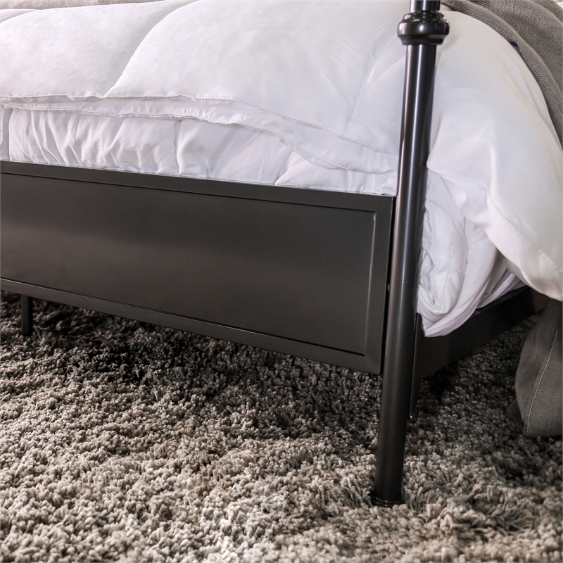 Bowery Hill Metal Queen Poster Panel Bed in Silver Gun Metal