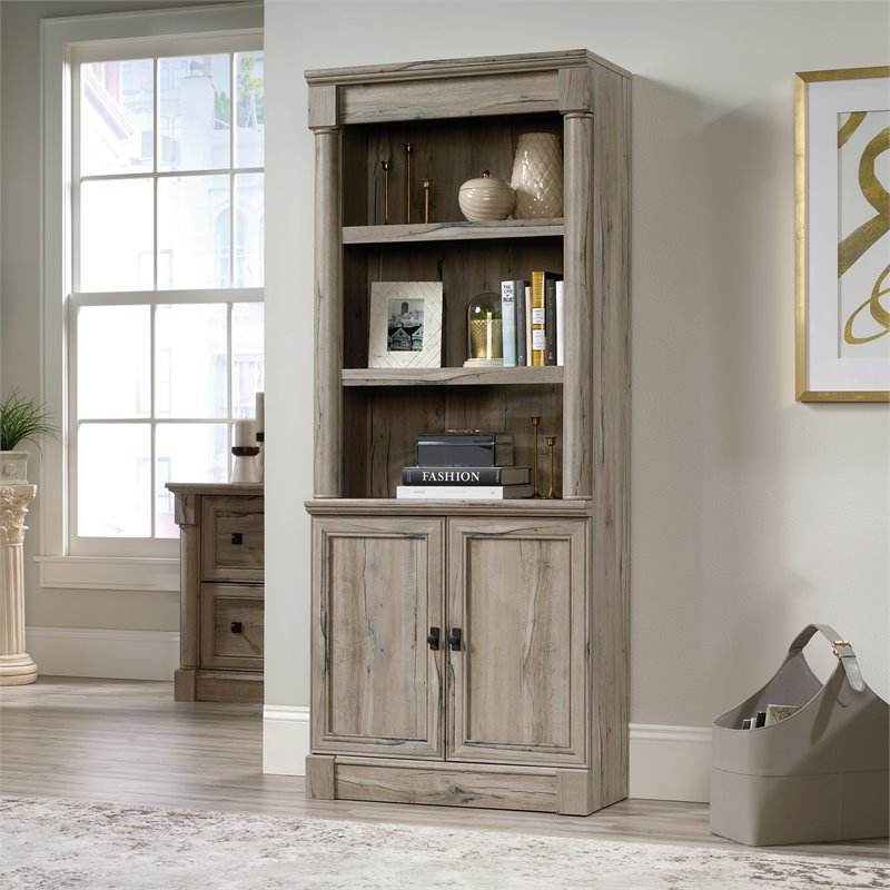 Bowery Hill Traditional Engineered Wood 3-Shelf Bookcase in Split Oak