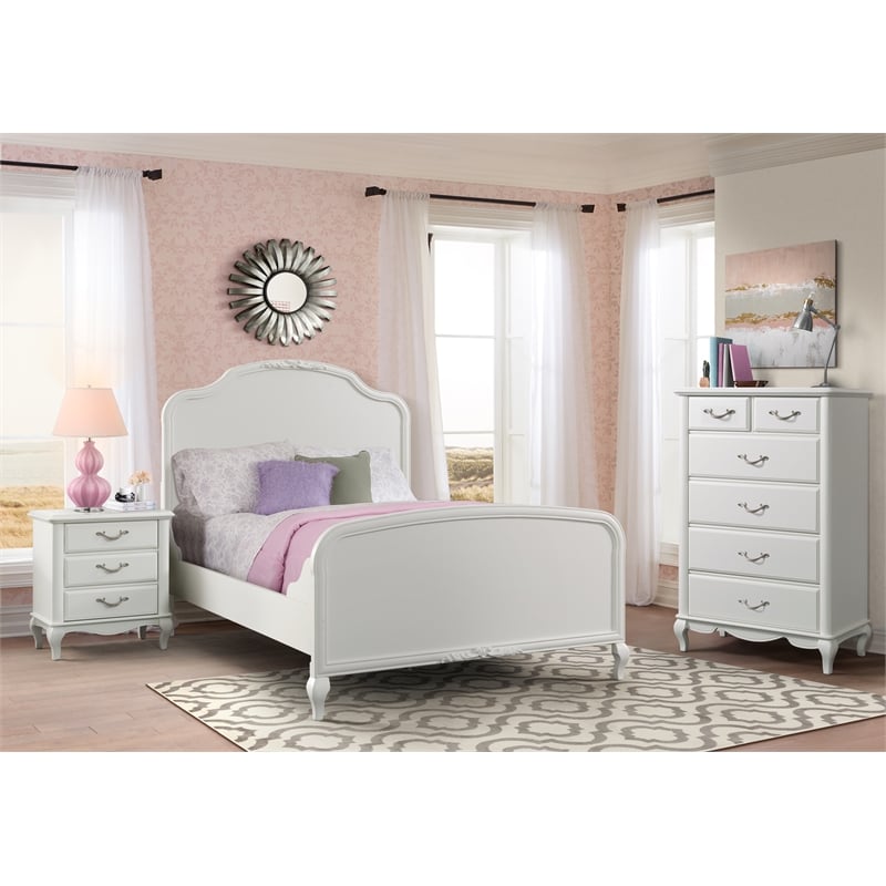 Bowery Hill Modern / Contemporary Twin Panel Bed in White Finish