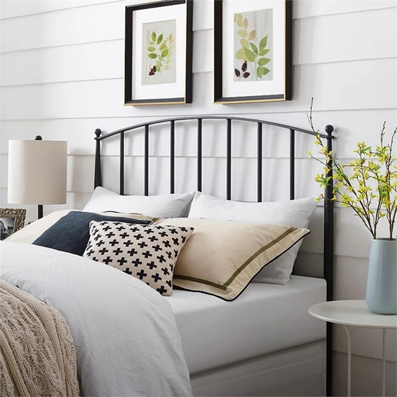 Bowery Hill Queen Metal Spindle Headboard/Footboard Set in Black