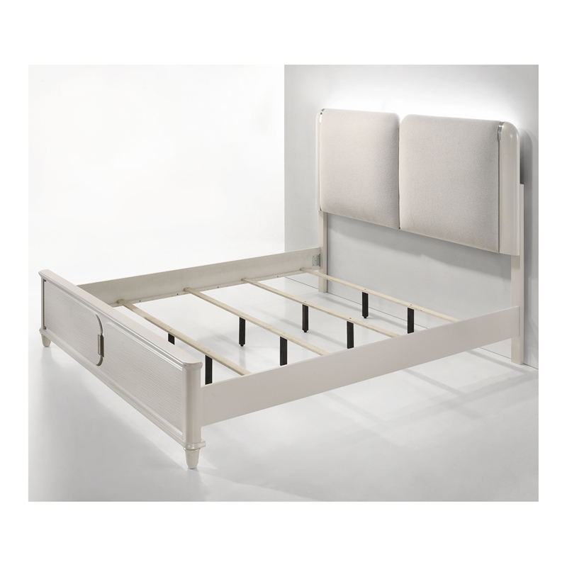 Bowery Hill Wood Pearl White Queen Bed Rectangular LED Light 91