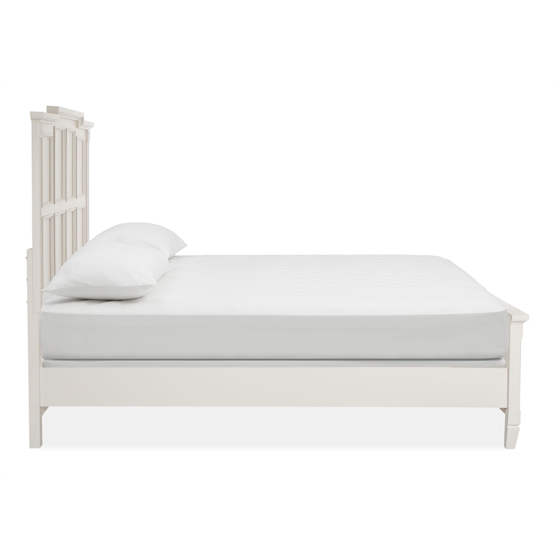 Bowery Hill Traditional Wood Egg Shell White Queen Panel Bed