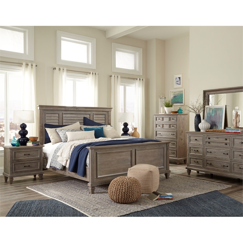 Bowery Hill Pine Veneer Dovetail Grey Queen Panel Bed