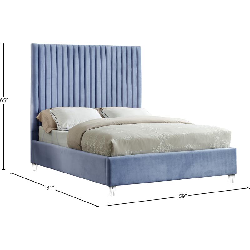 Bowery Hill Contemporary Solid Wood Tufted Velvet Full Bed in SKy Blue