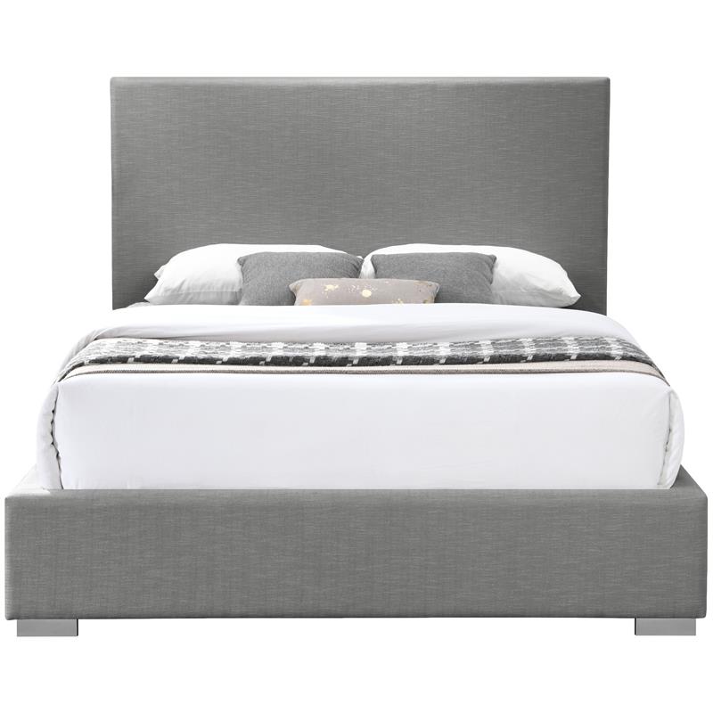 Bowery Hill Contemporary Grey Linen Textured Fabric Full Bed