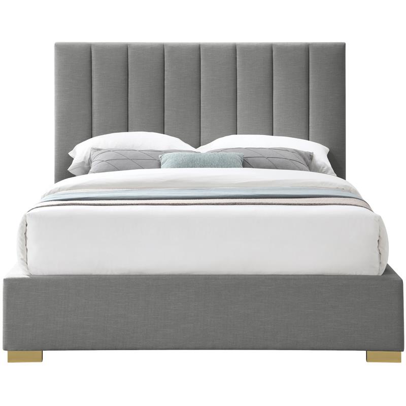 Bowery Hill Contemporary Grey Linen Textured Fabric King Bed