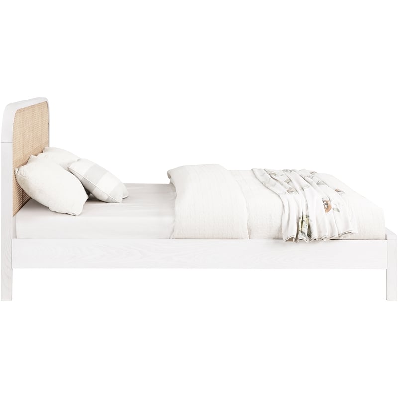 Bowery Hill Modern / Contemporary Solid Ash Wood White Full Bed
