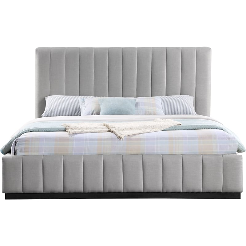Bowery Hill Contemporary Grey Linen Textured Fabric King Bed