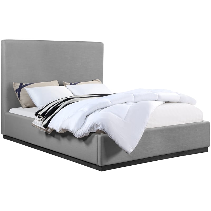 Bowery Hill Contemporary Grey Linen Textured Fabric Queen Bed