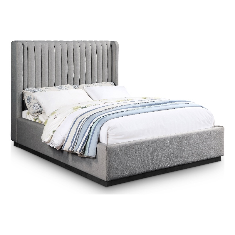 Bowery Hill Contemporary Grey Linen Textured Fabric Full Bed