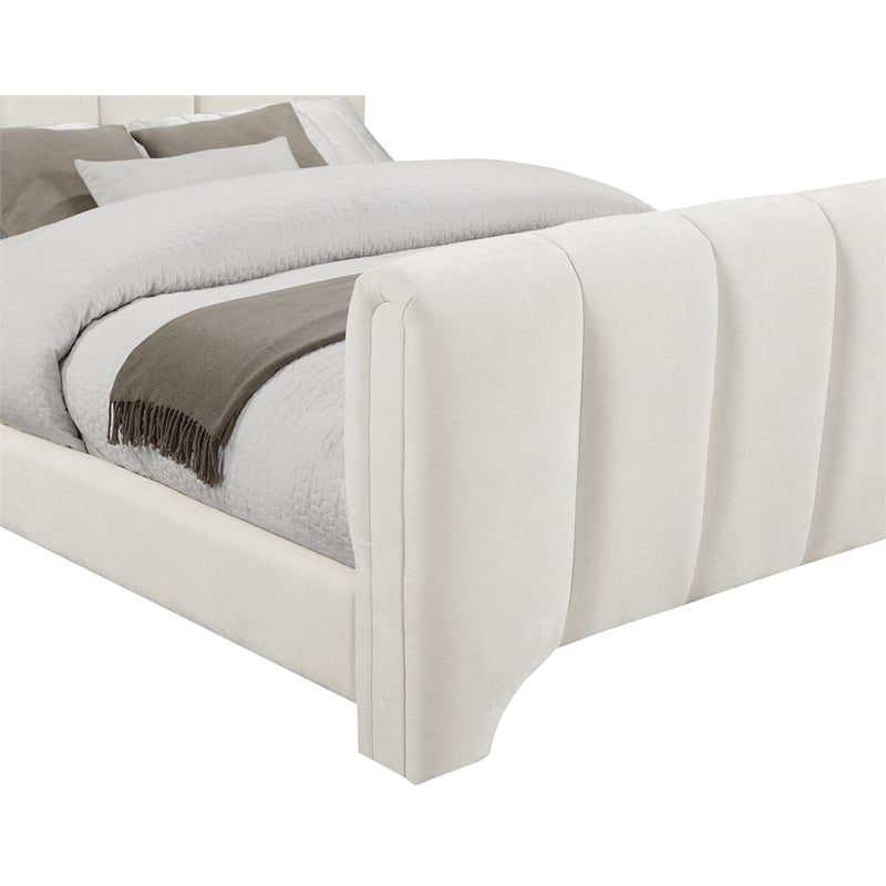 Bowery Hill Contemporary Soft Cream Chenille Fabric Full Bed