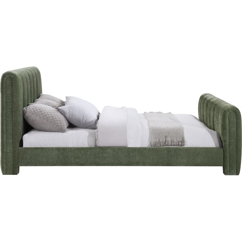 Bowery Hill Contemporary Soft Green Chenille Fabric Full Bed