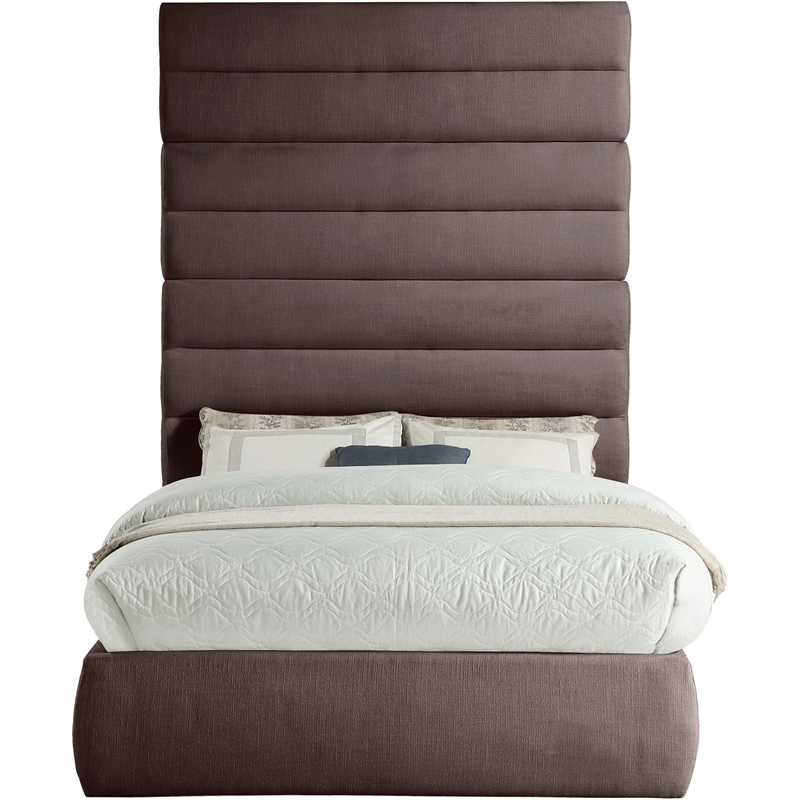 Bowery Hill Contemporary Upholstered Brown Linen Textured Fabric Full Bed