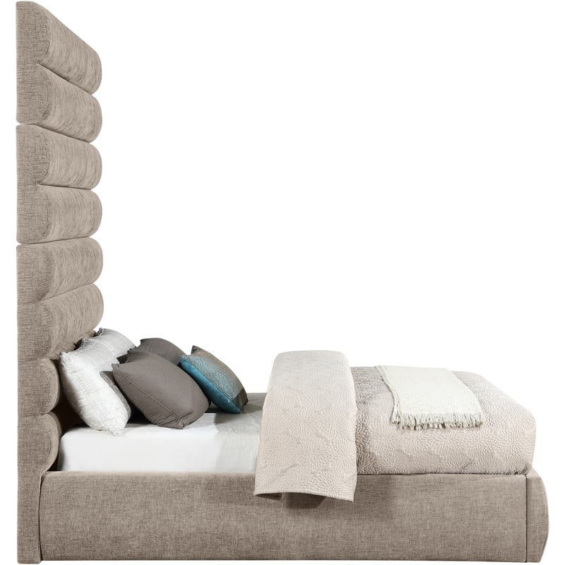 Bowery Hill Contemporary Soft Beige Chenille Fabric Full Bed