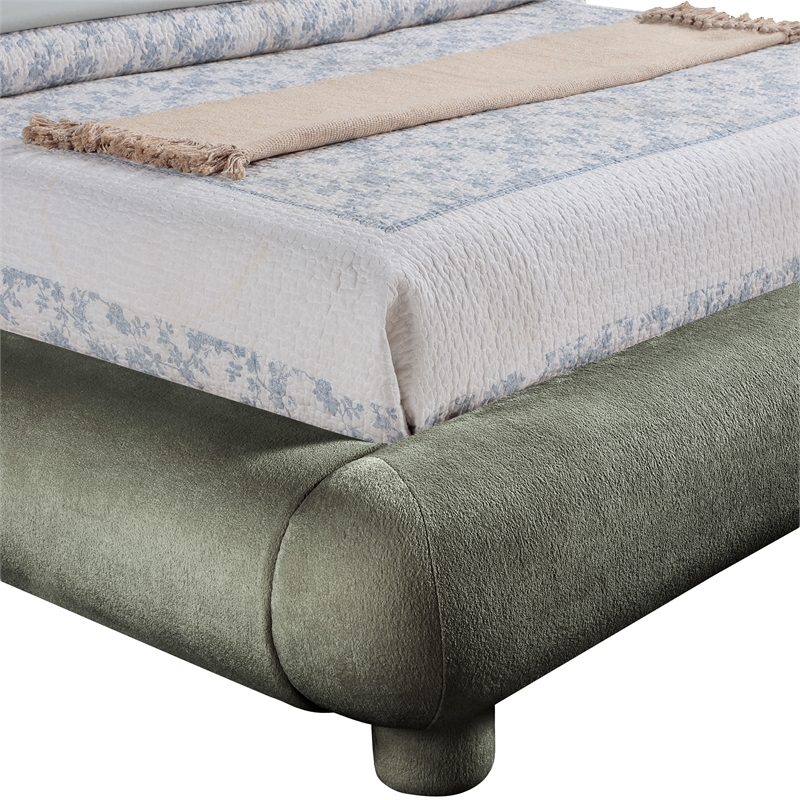 Bowery Hill Contemporary Green Chenille Fabric Upholstered Queen Bed