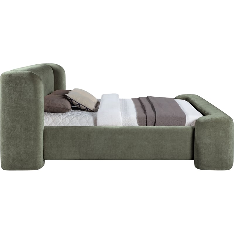 Bowery Hill Contemporary Green Chenille Fabric Upholstered Full Bed