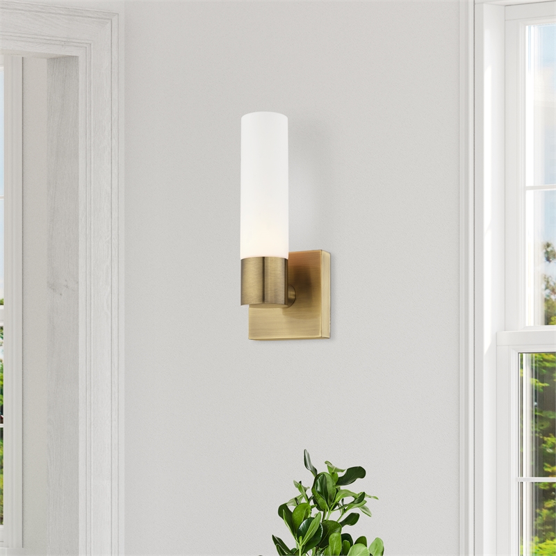 Bowery Hill 1-Light Twist Lock Glass/Metal Wall Sconce in Antique Brass