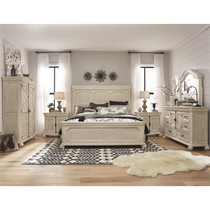 Bowery Hill California King Panel Bed in Alabaster With Bolt On Rails