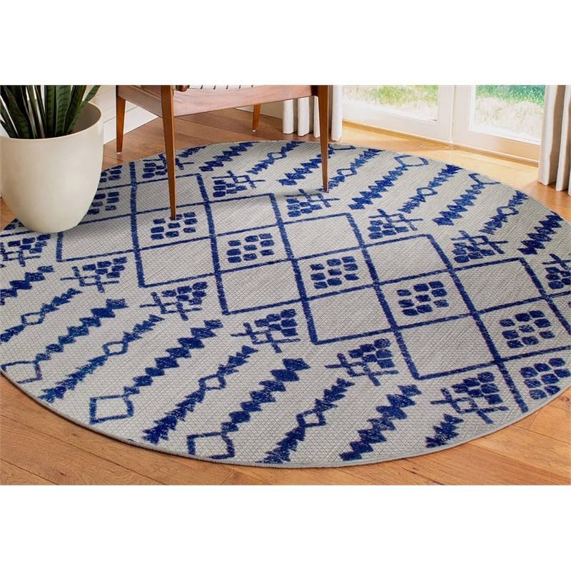 Bowery Hill Gray with Blue Moroccan Indoor Outdoor Round Area Rug 5'3