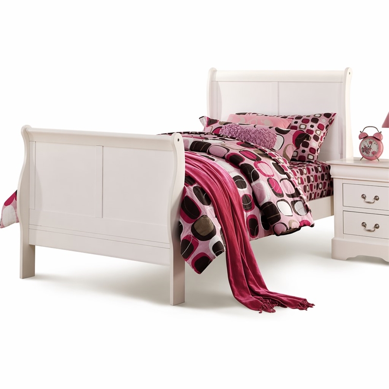 Bowery Hill Twin Wooden Sleigh Bed in White
