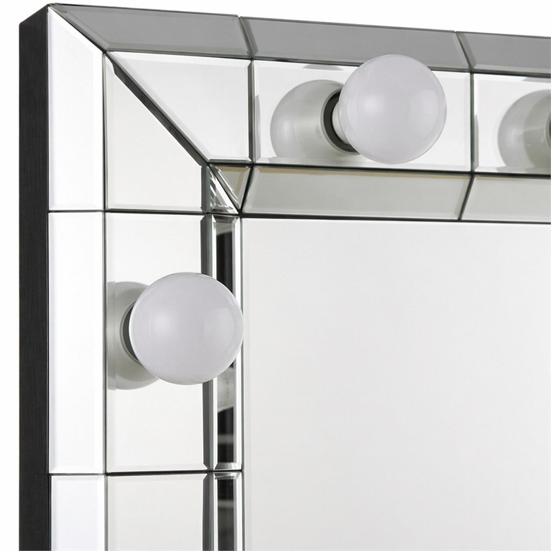 Bowery Hill Horizontal Rectangular Glass Wall Mirror in Mirrored Finish
