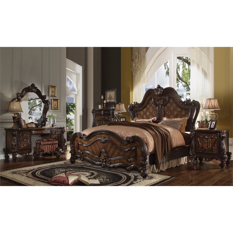Bowery Hill Arched Wood Queen Panel Bed in Cherry Oak