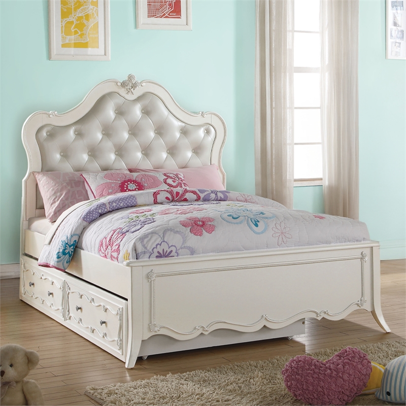 Bowery Hill Full Bed with Tufted Synthetic Leather Headboard in Pearl White