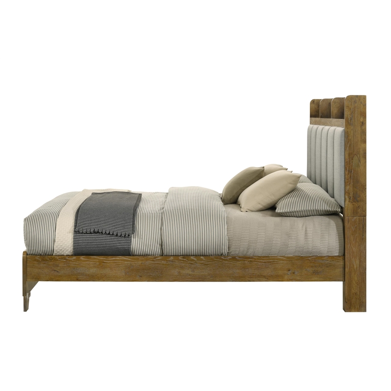 Bowery Hill Eastern King Bed with USB Ports in Light Aspen Brown