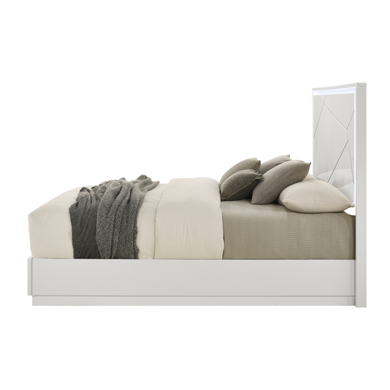 Bowery Hill Queen Bed with LED in White and Silver High Gloss