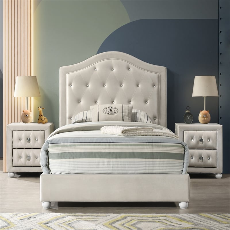 Bowery Hill Full Upholstered Bed with Tufted Headboard in Beige Fabric